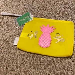 Makeup/accessories bag